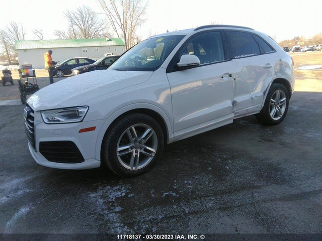 WA1ECCFS5JR031582 Audi Q3 PREMIUM