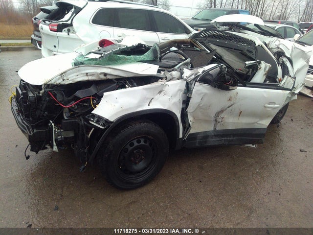 WVGJV7AX4FW526904 Volkswagen Tiguan S/se/sel/r-line