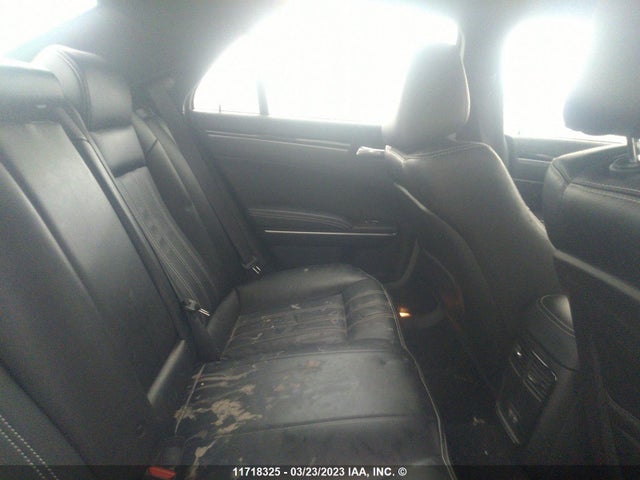 2C3CCABG0NH154557 Chrysler 300 S