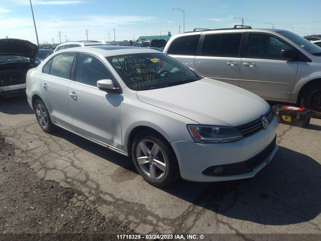 3VWDL7AJ6EM408321 auction archive image