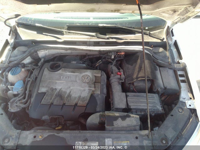 3VWDL7AJ6EM408321 Volkswagen JETTA TDI