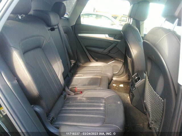 WA1BNAFY5K2122643 Audi Q5 Premium Plus