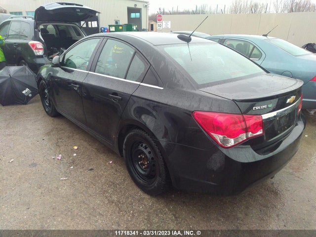 Chevrolet Cruze 2015 1G1P75SZ8F7239095 Image 3