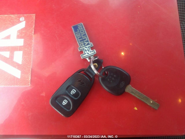 Hyundai Accent Gls/gs 2013 KMHCT5AE8DU100191 Image 3