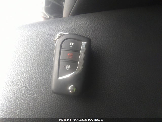 Toyota RAV4 LE 2019 2T3Z1RFV9KC002390 Image 11
