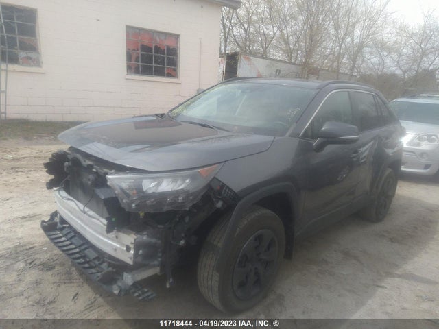 Toyota RAV4 LE 2019 2T3Z1RFV9KC002390 Image 2