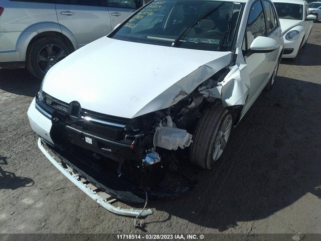 3VWG57AU9MM009130 Volkswagen GOLF