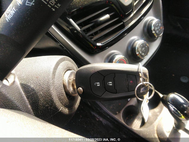 Chevrolet SPARK 1LT 2019 KL8CD6SA0KC713632 Image 3