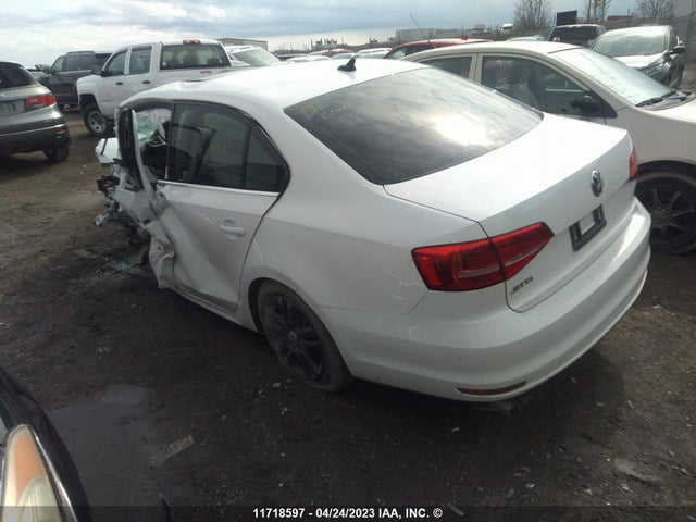 3VWDA7AJ4FM246938 Volkswagen JETTA