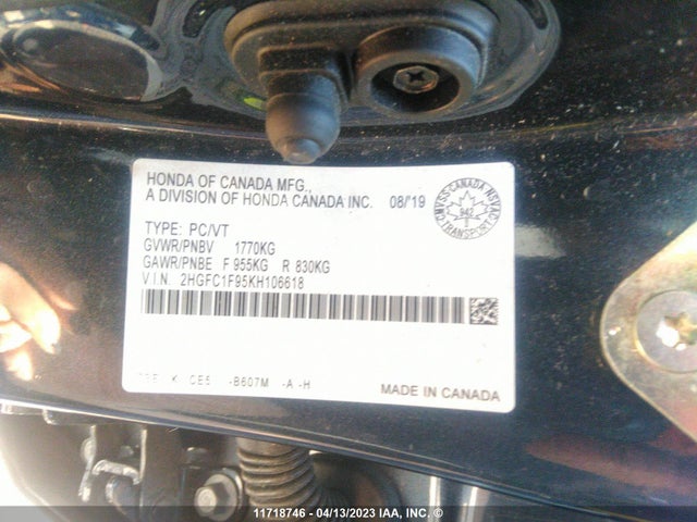 Honda Civic Touring 2019 2HGFC1F95KH106618 Image 10