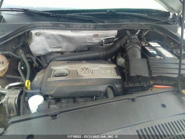 Продажа на аукционе авто 2016 Volkswagen Tiguan Comfort/high/r-line/sp Ed, vin: WVGJV7AX9GW580023, номер лота: 11718932