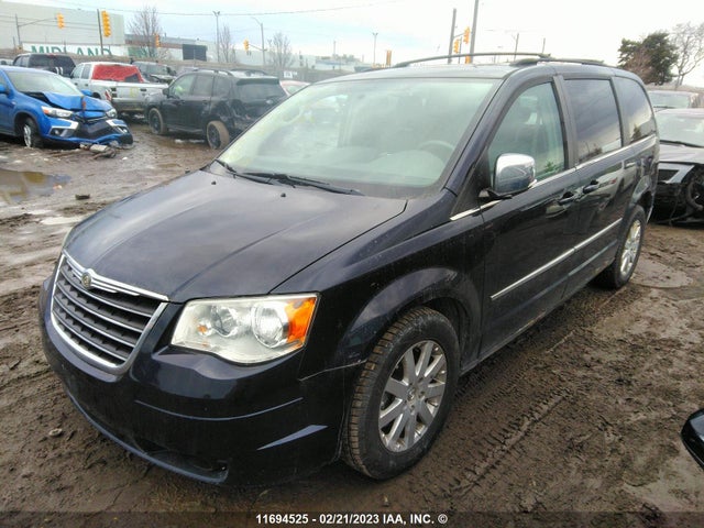 2A4RR5DX2AR162182 Chrysler Town & Country Touring