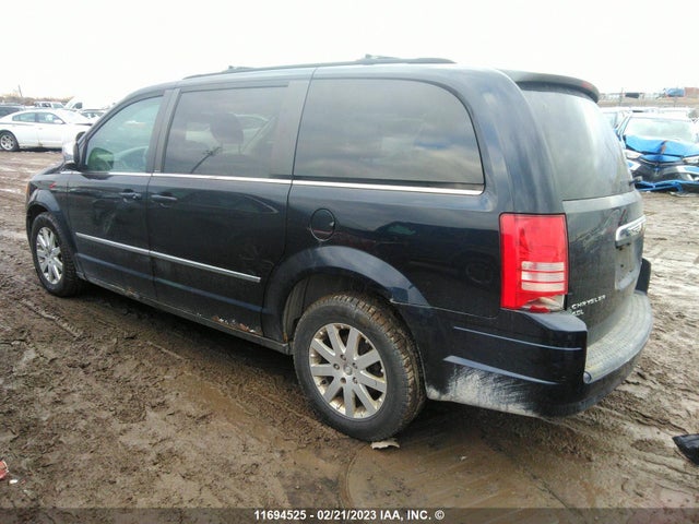 2A4RR5DX2AR162182 Chrysler Town & Country Touring