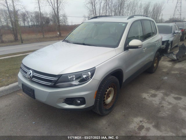 WVGJV3AX3EW573137 Volkswagen Tiguan S/se/sel/r-line
