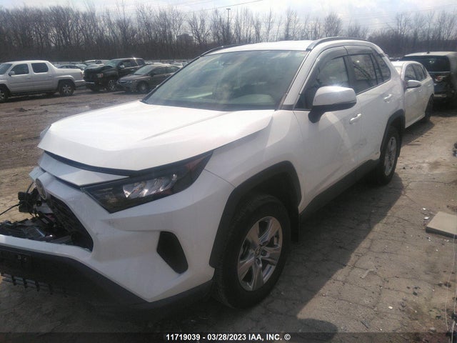 Toyota RAV4 LE 2022 2T3BWRFV5NW135654 Image 2