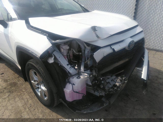 Toyota RAV4 LE 2022 2T3BWRFV5NW135654 Image 7