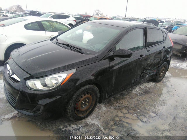 Hyundai Accent Gls/gs 2014 KMHCT5AE7EU197286 Image 2
