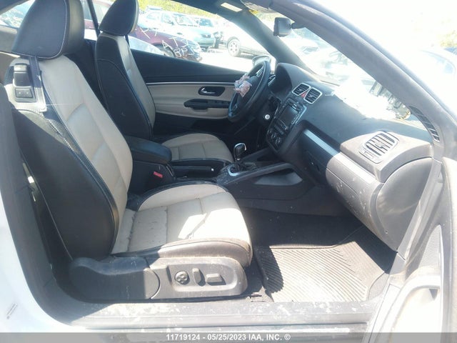 Volkswagen Eos Lux/executive 2015 WVWFD8AH8FV002298 Image 7