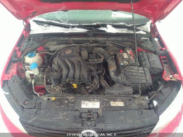 3VW1K7AJ3EM424000 Volkswagen JETTA
