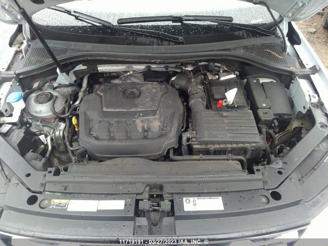 3VV0B7AX5JM144321 Volkswagen TIGUAN S