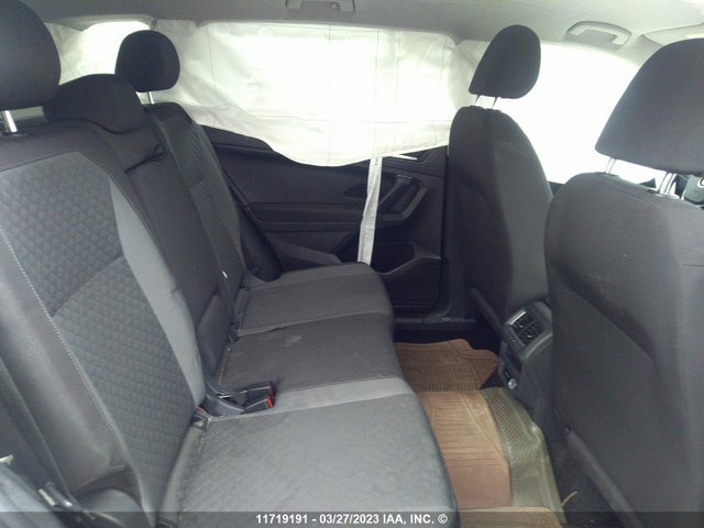 3VV0B7AX5JM144321 Volkswagen TIGUAN S
