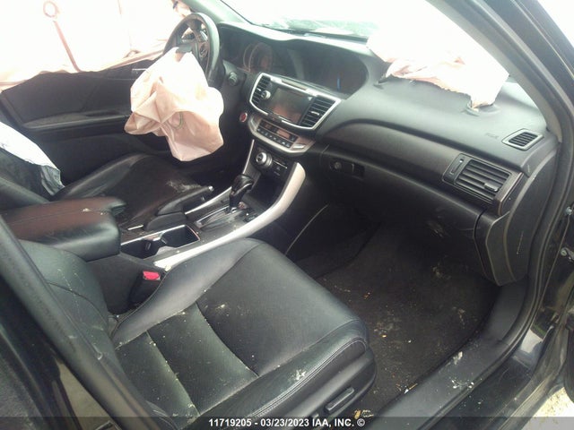 Honda Accord Touring 2015 1HGCR3F95FA800596 Image 7