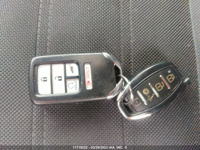 Honda CR-V EX 2018 2HKRW2H52JH106066 Image 11