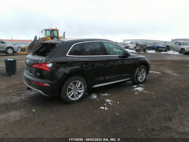 WA1ANAFY2J2204680 Audi Q5 PREMIUM
