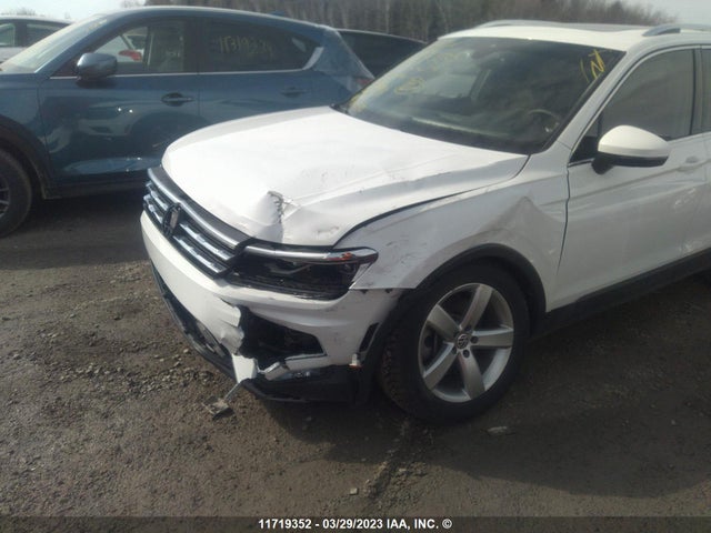 3VV4B7AX0MM159444 Volkswagen Tiguan Sel Premium R-line