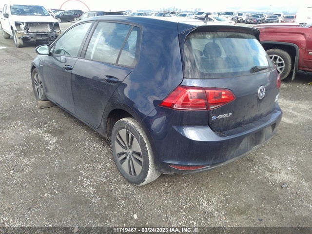 WVWKP7AU2GW911825 Volkswagen E-golf Se