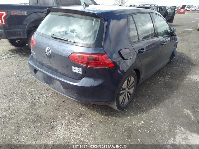 WVWKP7AU2GW911825 Volkswagen E-golf Se