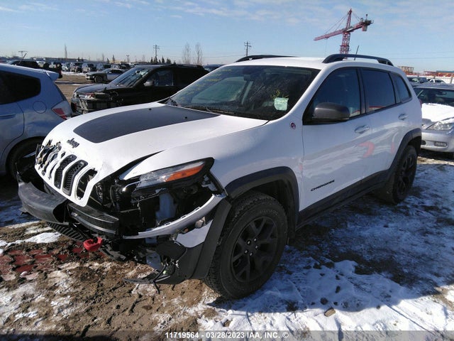 1C4PJMBS3HD234123 Jeep Cherokee Trailhawk