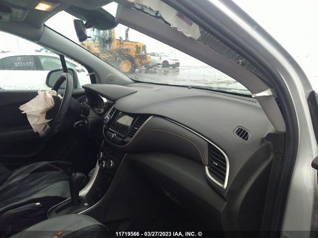 Chevrolet TRAX LS 2019 3GNCJNSB3KL359040 Image 6
