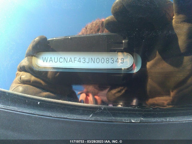 WAUCNAF43JN008349 Audi A4 Technik