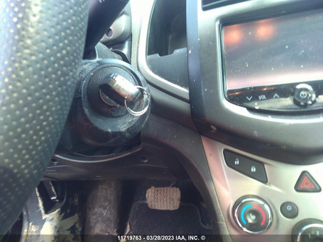 Chevrolet SONIC LT 2015 1G1JC5SH4F4154636 Image 11
