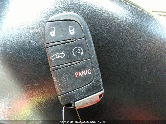 2C3CCAAG3FH864183 Chrysler 300 Limited