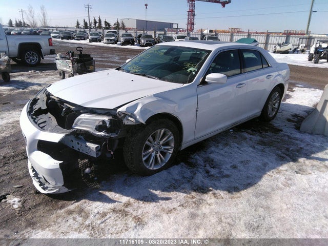 2C3CCAAG3FH864183 Chrysler 300 Limited