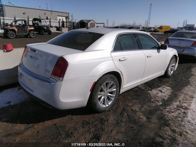 2C3CCAAG3FH864183 Chrysler 300 Limited