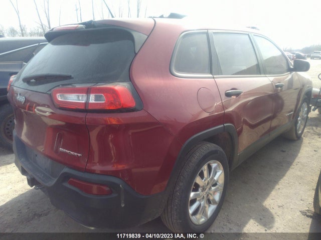 1C4PJMAS2FW626724 Jeep Cherokee Sport