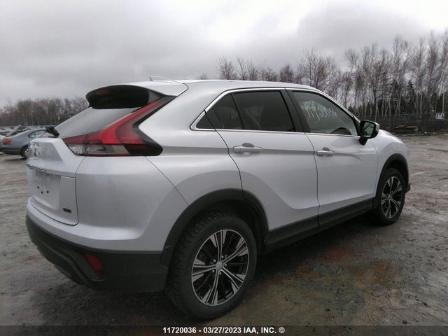 JA4ATUAA8NZ601499 Mitsubishi Eclipse Cross Es