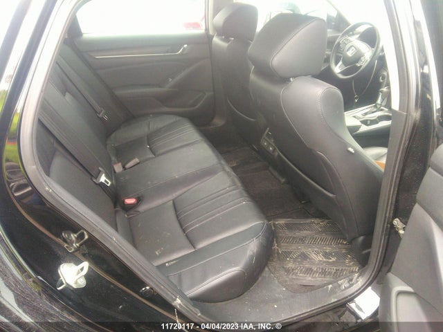 Honda Accord Touring 2018 1HGCV1F98JA801783 Image 10