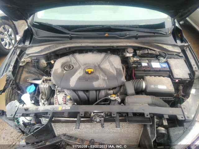 Hyundai ELANTRA GT 2018 KMHH35LE0JU066052 Image 12