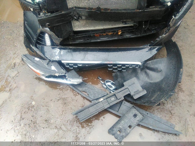 Hyundai ELANTRA GT 2018 KMHH35LE0JU066052 Image 4