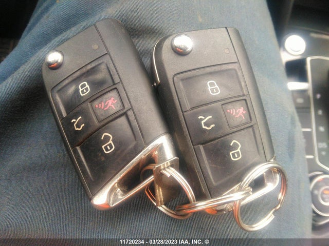 3VV4B7AX5JM082887 Volkswagen Tiguan Sel Premium