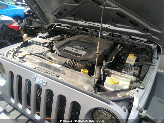 1C4BJWDG8GL314889 Jeep Wrangler Unlimited Sport