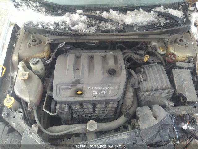 1C3CCBAB2EN229603 Chrysler 200 LX