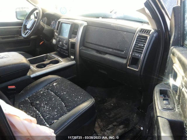 1C6RR7MTXJS171815 RAM 1500 Sport