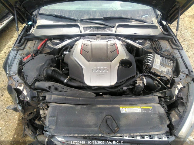 WAUC4AF44JA001758 Audi S4 Prestige