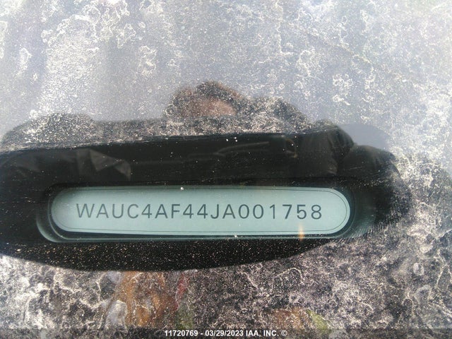 WAUC4AF44JA001758 Audi S4 Prestige