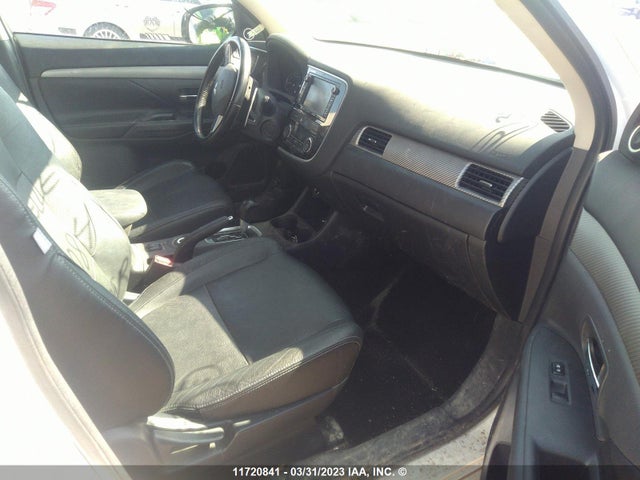 JA4JZ4AX0EZ603296 Mitsubishi OUTLANDER GT